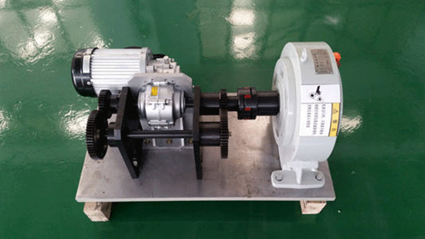 三相異步電動機的功率因數和損失分析。